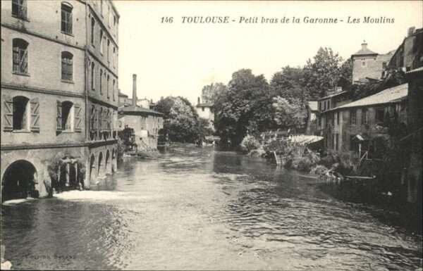 Toulouse Haute-Garonne Petit bras de la Garonne