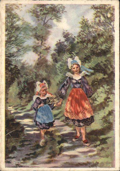 Fouesnant Chemin Creux
Filles dansantes