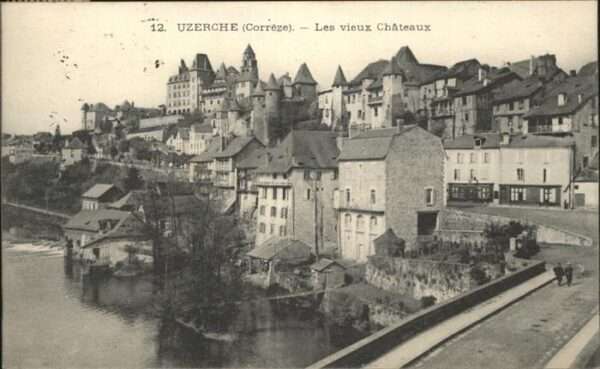 Uzerche Chateaux