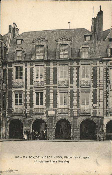 Paris Place des Vosges
