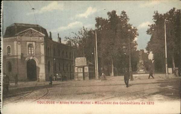 Toulouse Haute-Garonne Allees Saint Michel Monument Combattant
