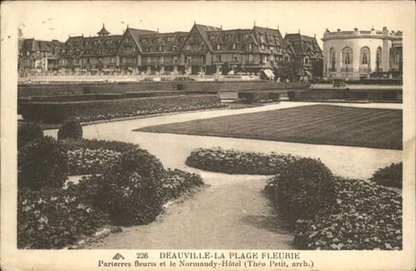 Deauville-sur-Mer Normady Hotel