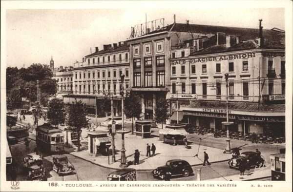 Toulouse Haute-Garonne Theatre des Varietes Straßenbahn Avenue
