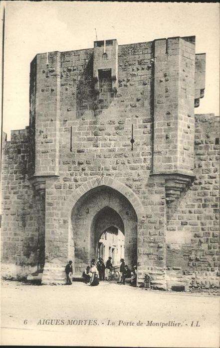Aigues-Mortes Porte Montpellier
