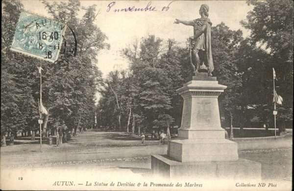 Autun Statue Devitiac Promenade des Marbres