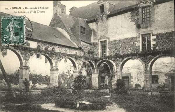 Dinan 22 Ruines Abbaye
