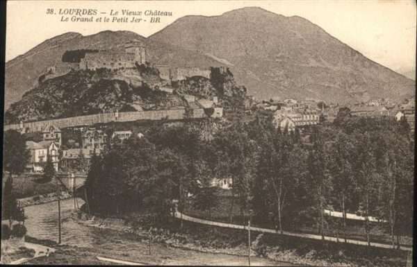 Lourdes Hautes Pyrenees Grand et le Petit Jer