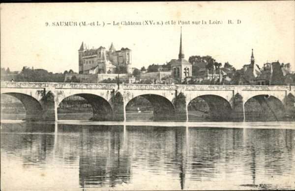 Saumur Chateau Pont