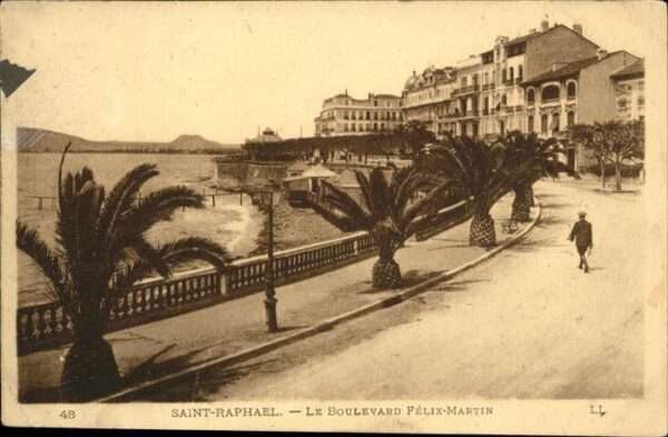 Saint-Raphael Var Boulevard Felix Martin