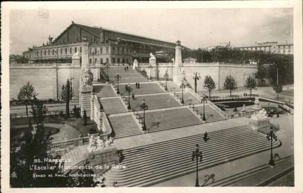Marseille Bouches-du-Rhone L'Esacalier Monumental de la Gare
