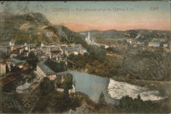 Lourdes Hautes Pyrenees vue generale