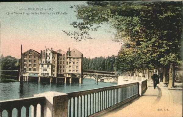 Meaux Quai Victor Hugo