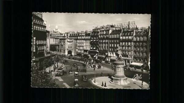 Paris Place Clichy