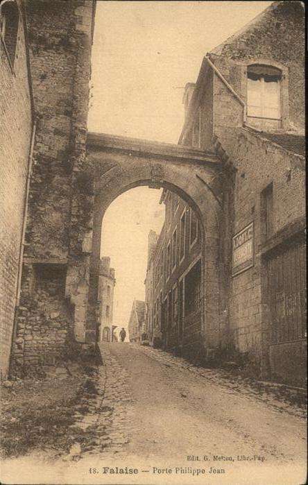 Falaise Calvados Porte Philippe Jean