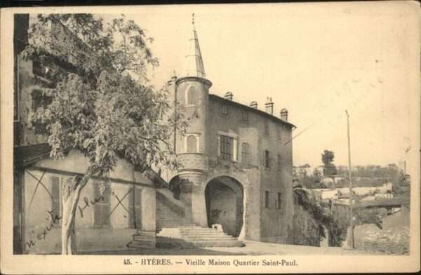 Hyeres Vieille Maison Quartier Saint-Paul