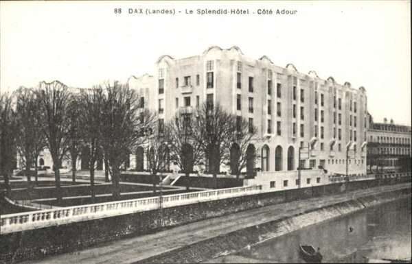 Dax Spledid Hotel