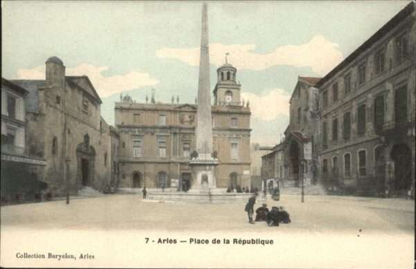 Arles Bouches-du-Rhone Place Republique