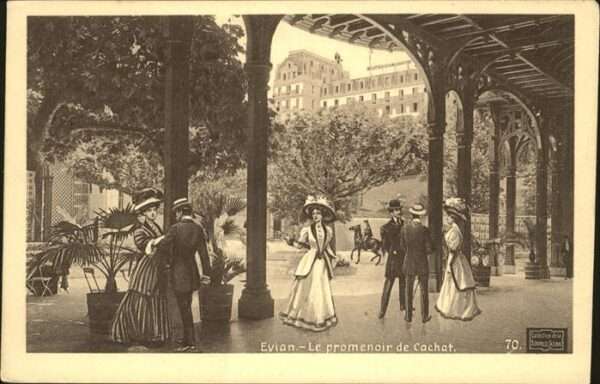 Evian-les-Bains Haute Savoie Promenoir de Cachat Pferd