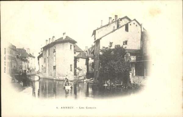 Annecy Haute-Savoie Les Canaux