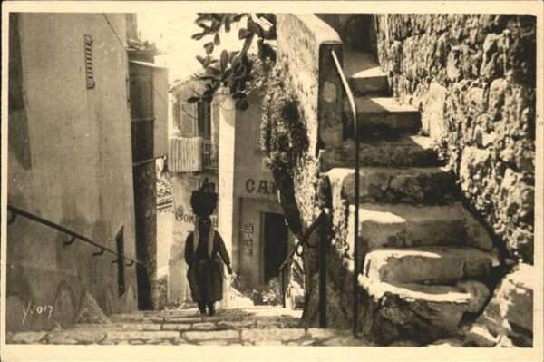 Eze 06 Vieille Rue du Village