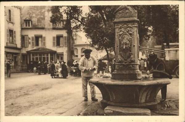 Concarneau Finistere Brunnen
