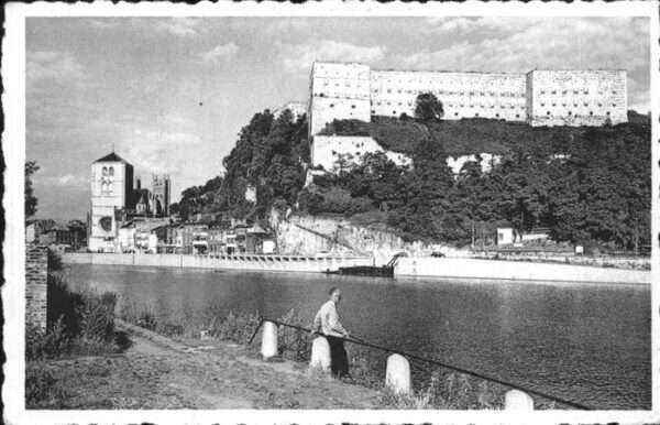 Huy la Meuse Fort Collegiale