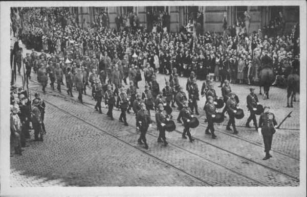 Bruxelles Bruessel Funerailles Solenelles S.M. Astrid