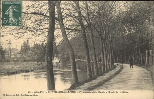 Chatillon-sur-Seine Promenade Douix Seine