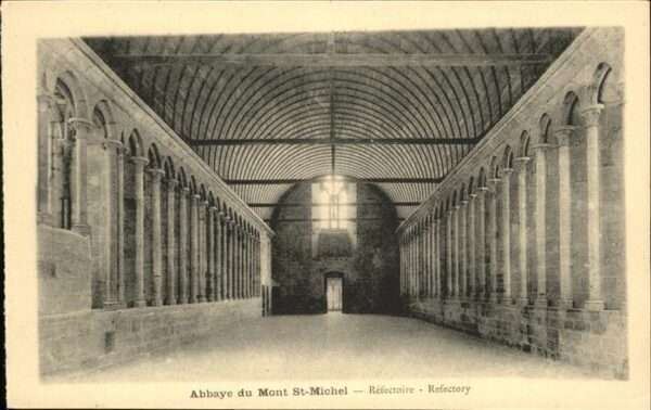 Mont-Saint-Michel Abbaye Refecroire