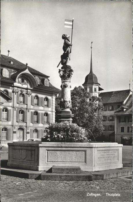 Zofingen Thutplatz Brunnen