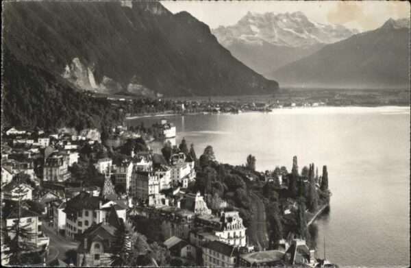 Montreux VD Chateau de Chillon Dents du Midi