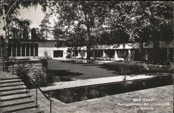 Basel BS Kollegienhaus Universität Gartenseite
