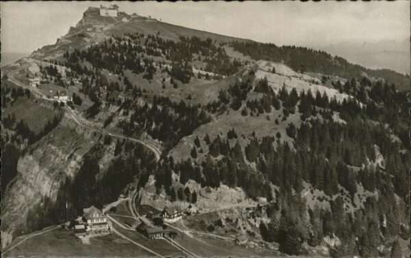 Rigi-Staffel Fliegeraufnahme Hotel Edelweiss