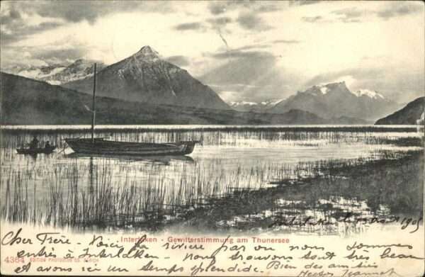 Interlaken BE Gewitterstimmung Thunersee Boot