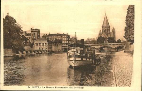 Metz  57 Moselle Bateau Promenade La Lorraine