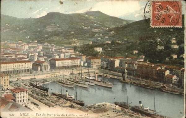 Nice Alpes Maritimes Vue Port prise Chateau