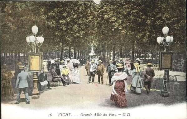 Vichy Allier grande Allee du Parc