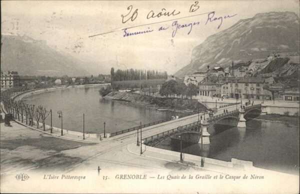 Grenoble Quais Graille Casque de Neron