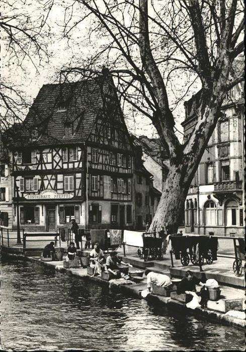 Colmar Haut Rhin Elsass Lavoir de la plass de la Sinn