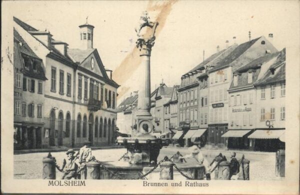 Molsheim Brunnen Rathaus