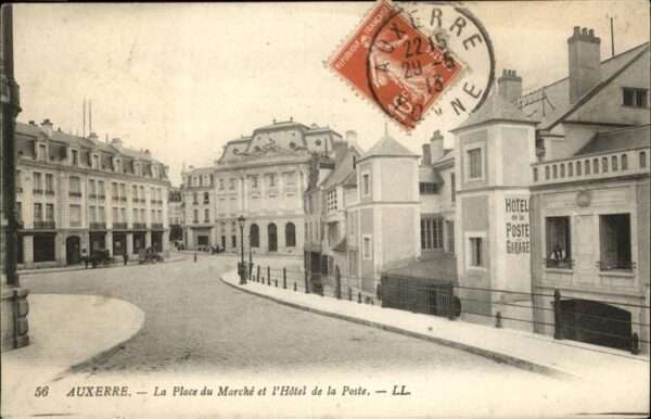 Auxerre Place du Marche Hotel de la Poste