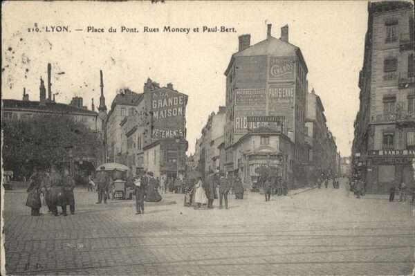 Lyon France Place du Pont