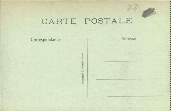Reims Champagne Ardenne en Ruines Place du Parvis – Bild 2