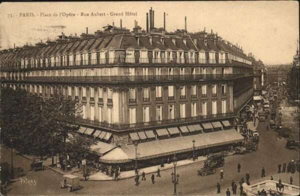 Paris Place de L_Opera