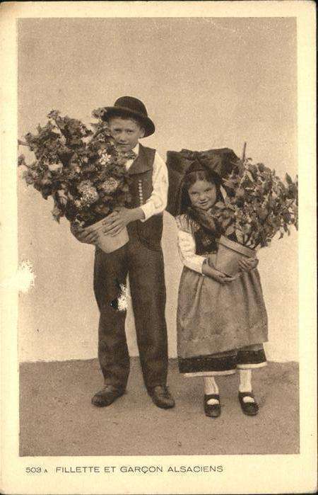Elsass Kinder Blumen
