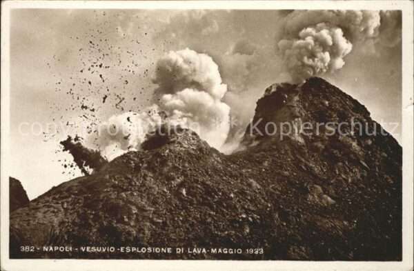 Vulkane Geysire Vulcans Geysers Napoli Vesuvio Esplosione di lava Maggi