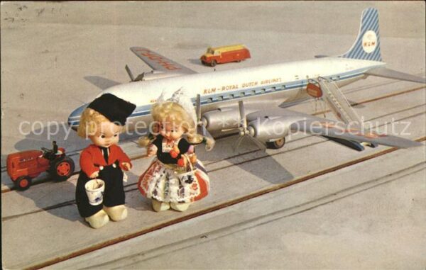 Puppe Doll Poupee Kinderspielzeug Holland-Trachten Spielzeug Flugzeug Dut