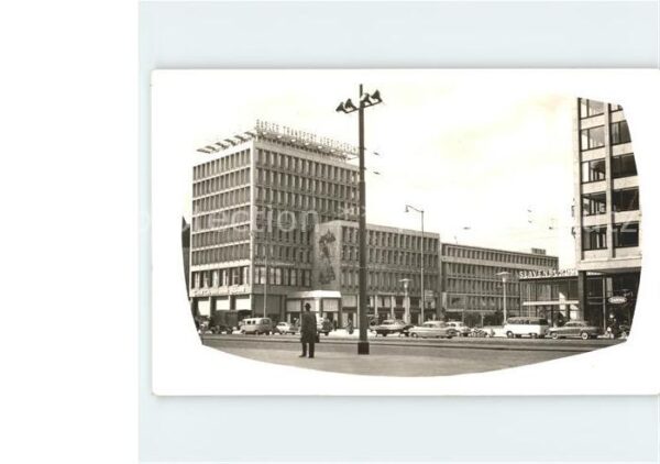 Rotterdam Stadthuisplein met Holbeinhuis