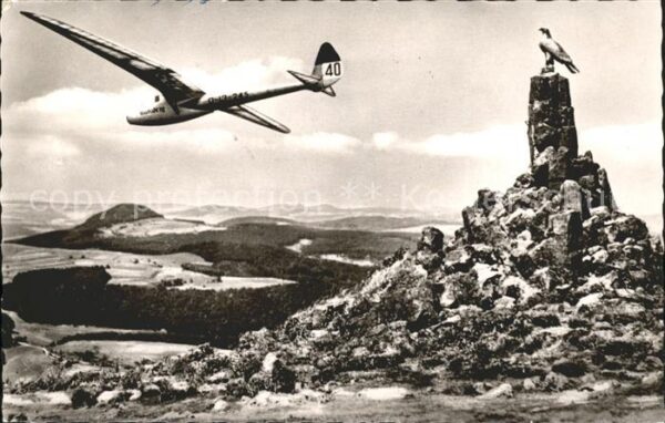 Segelflug Gliding Vol-Voile Vuolo-a-Vela Fliegerdenkmal Wasserkuppe