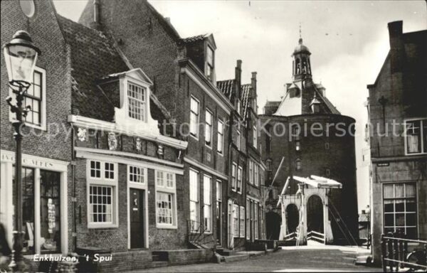 Enkhuizen t Spui Ortspartie Brücke